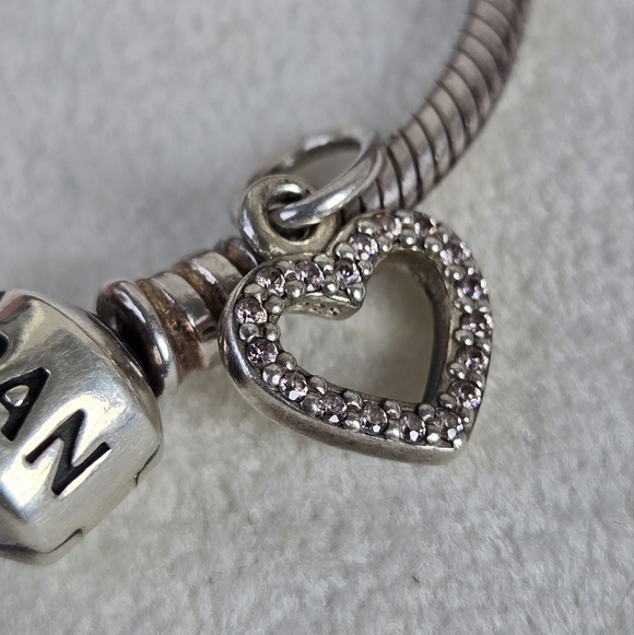 Authentic Pandora Charm Be My Valentine Pink Heart S925 Ale 390325PCZ - Picture 1 of 3